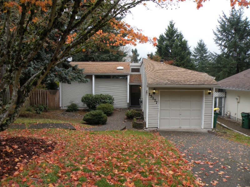 Building Photo - 15177 SW Barcelona Way