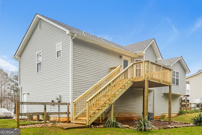 Building Photo - 34 Woodwind Dr