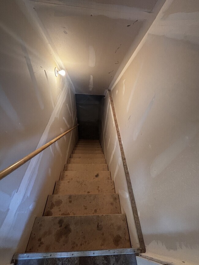 Building Photo - Single Family Home- Eagle Mountain City Center