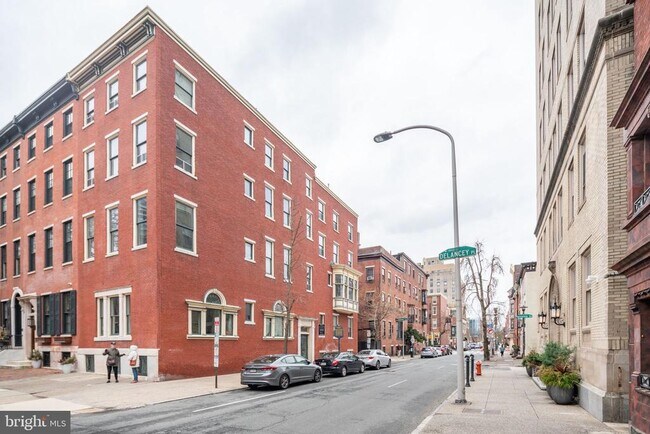 Building Photo - 1836 Delancey St