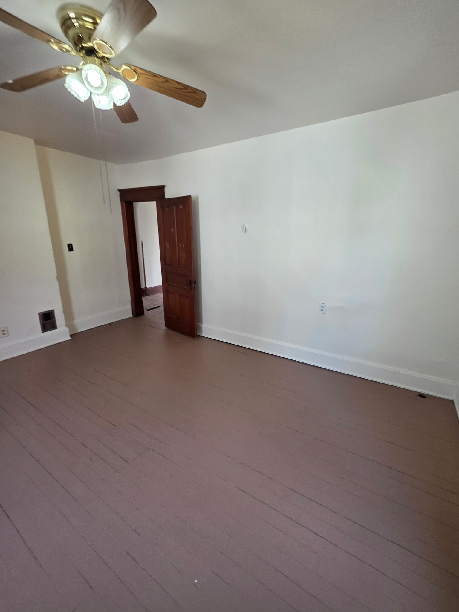 Building Photo - 409 S 3rd St