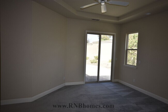 Building Photo - 204 Dodd Pl