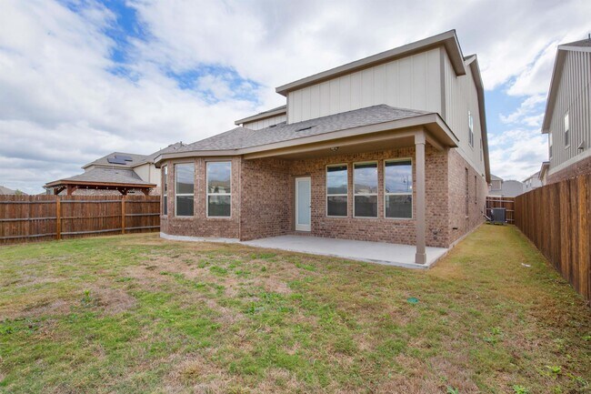 Building Photo - 148 Isabella Wy