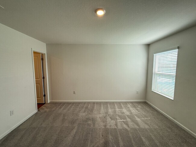 Building Photo - 4615 Carlstrom Ln