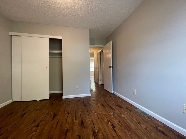Building Photo - 4821 Lady Jane Ave