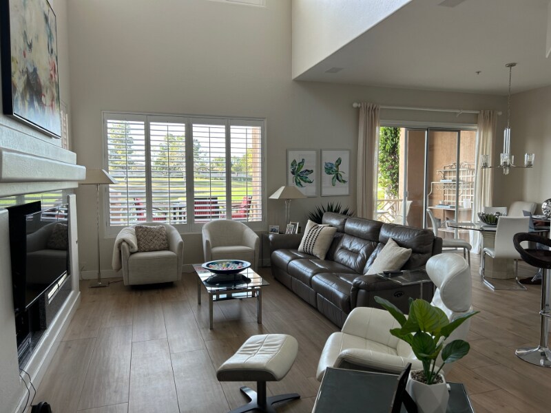 Building Photo - 3800 S Cantabria Cir