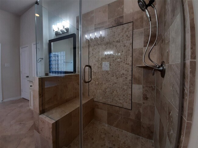 Building Photo - 1422 Upland Orchard Dr