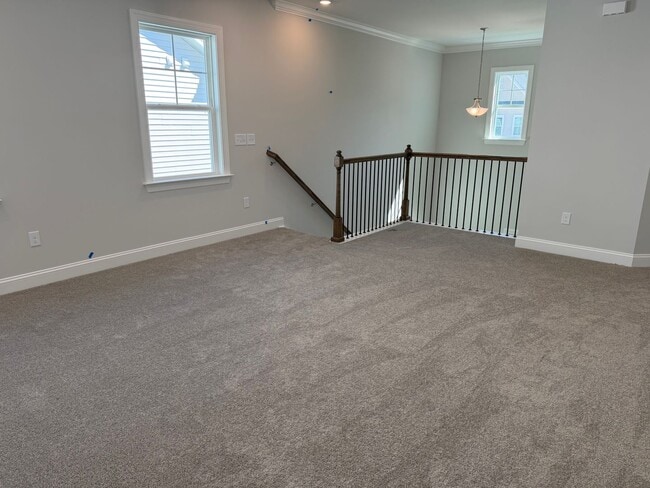 Building Photo - Brand New 5 Bedroom 3 Bathroom Single Fami...