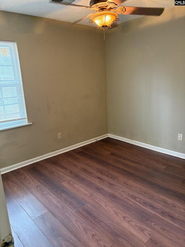 Building Photo - 49B Battery Walk Ct