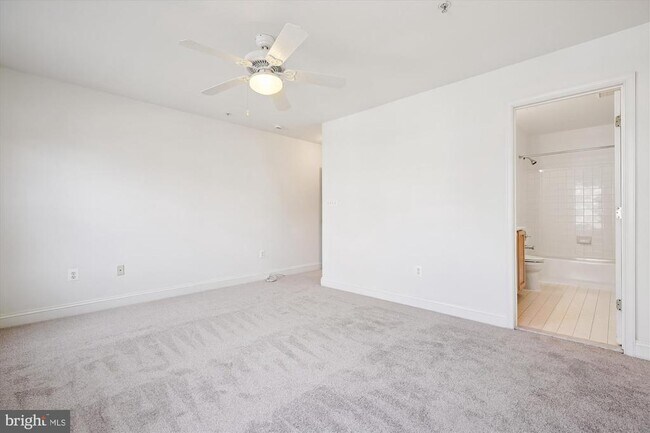 Building Photo - 502 Lawson Way