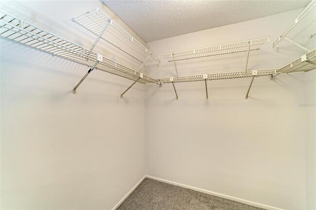 Building Photo - 4863 Village Garden Dr