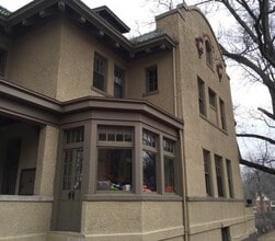 Building Photo - Beautiful 6 bedroom House in Clifton Gaslight available for Aug. 2026 schoolyear