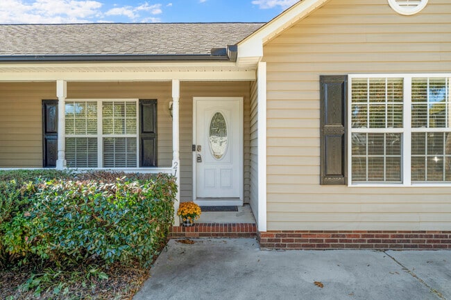 Building Photo - 2175 Glendale Ave