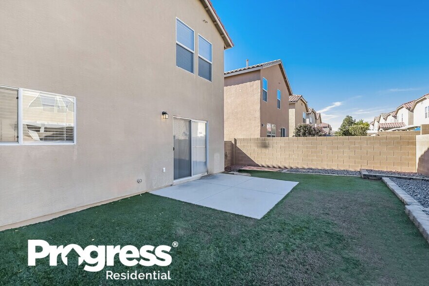 Building Photo - 6236 Desert Lavender Ave