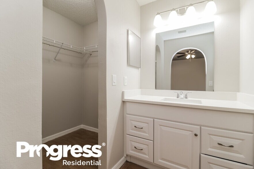 Building Photo - 13048 Odyssey Lake Way