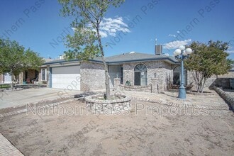 Building Photo - 1832 Dean Jones Dr