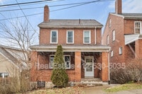 Building Photo - 139 Sumner Ave