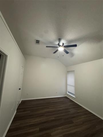 Building Photo - 909 Shadybrook Ln