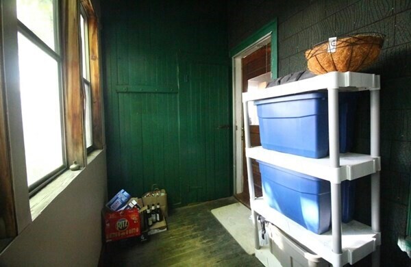 Building Photo - 58 Brookside Ave