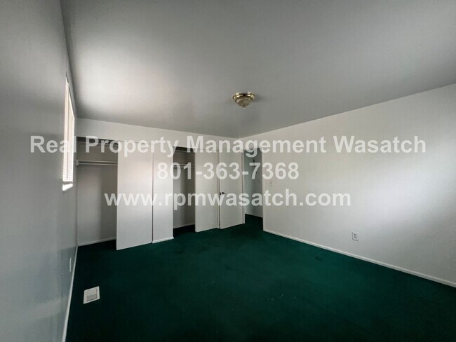 Building Photo - 269 E 5900 S