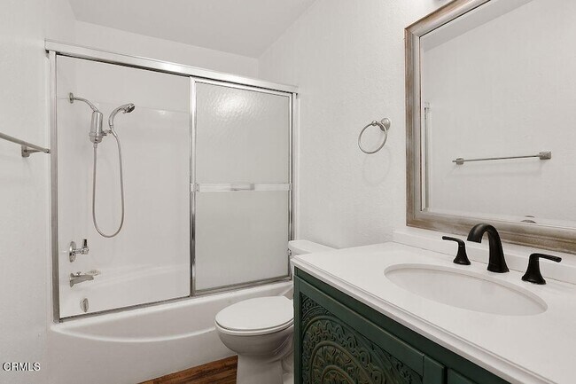 Building Photo - 1129 Glenbridge Cir