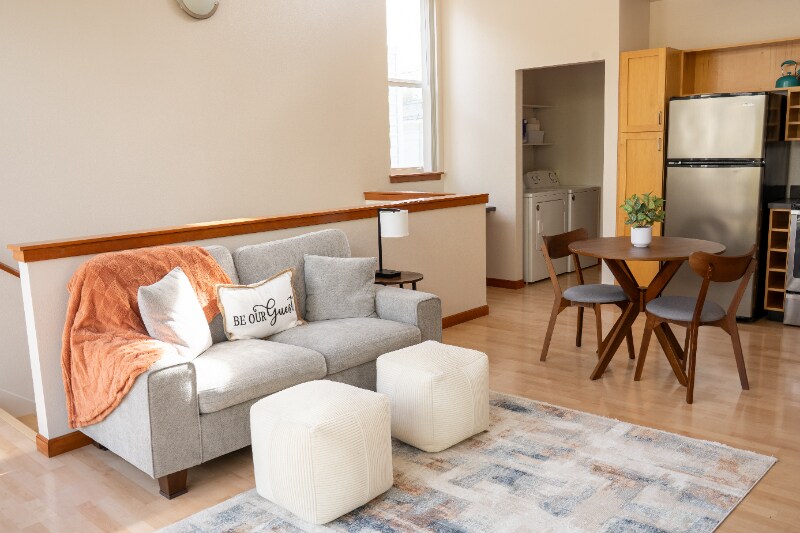 Building Photo - 24 Grand Ave