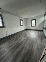 Building Photo - 330 E Garfield Rd