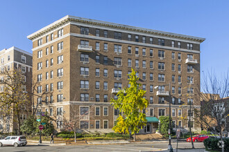 Building Photo - The Shawmut