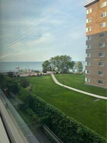 Building Photo - 11820 Edgewater Dr