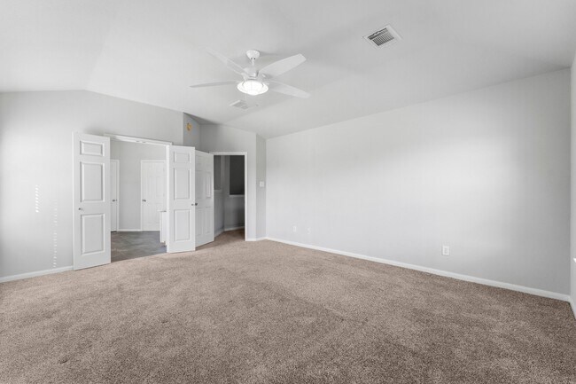 Building Photo - 622 Timberstand Ln