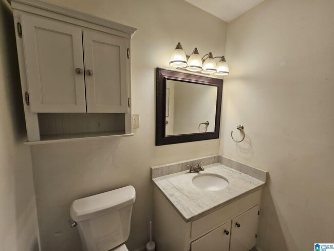 Building Photo - 3449 Sandner Ct