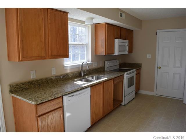 Building Photo - 1405 Clooney Ln