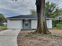 Building Photo - Beautifully Renovated 3 Bed 2 Bath Home with Garage in Tampa, FL