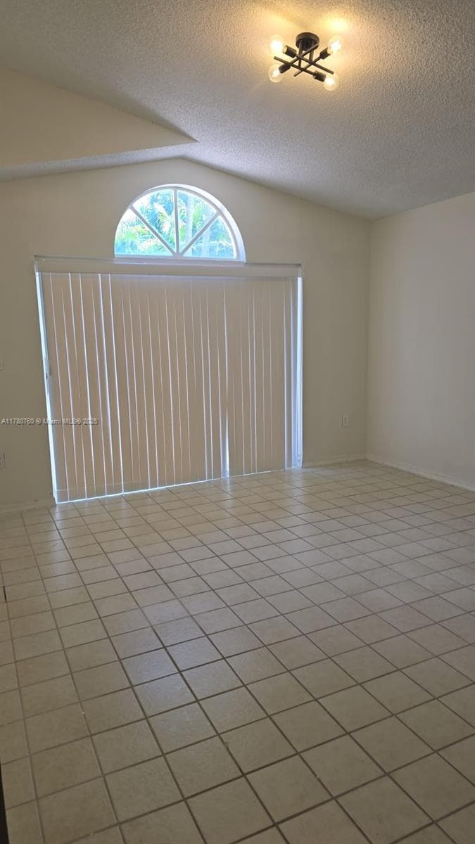 Building Photo - 8332 NW 195th Ter