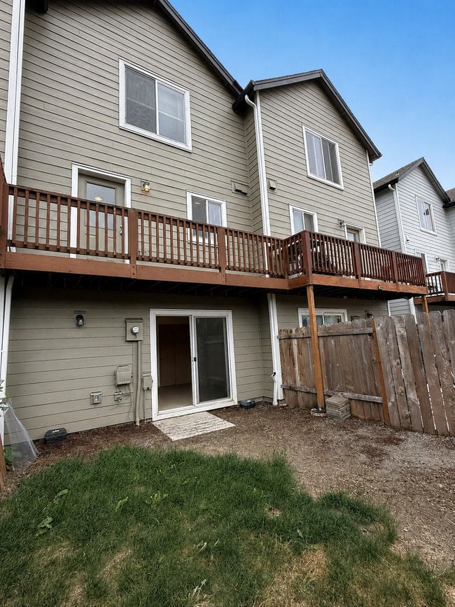Building Photo - 4466 NE Nicholson Loop
