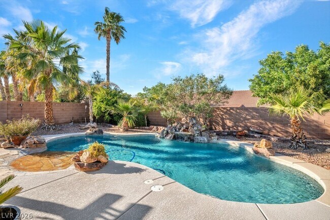 Building Photo - 8216 Rusty Sandstone Ct