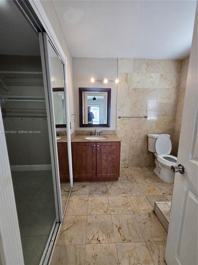 Building Photo - 10805 SW 165th Terrace