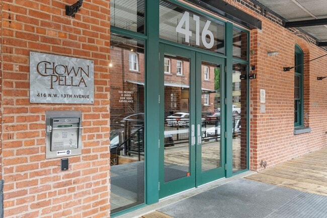 Building Photo - Historic Chown Pella Lofts - east facing studio w/parking/most utilities/rooftop deck