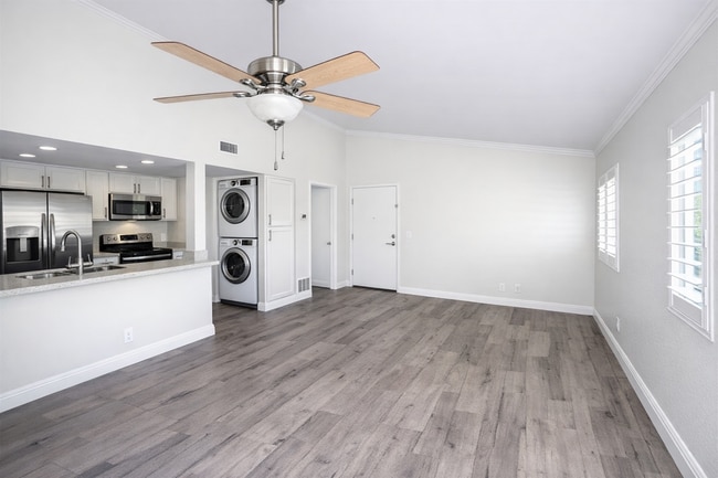 Building Photo - 26212 La Real