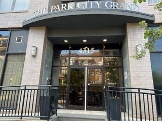 Building Photo - 4315 Park Ave