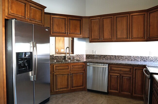 Building Photo - 53815 Avenida Carranza