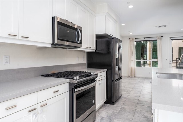 Building Photo - 2850 N Glassell St