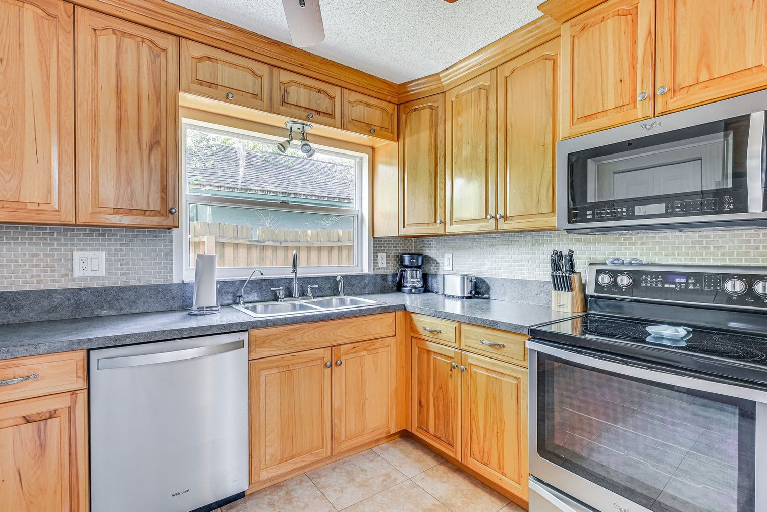 Building Photo - 10444 Copperwood Dr