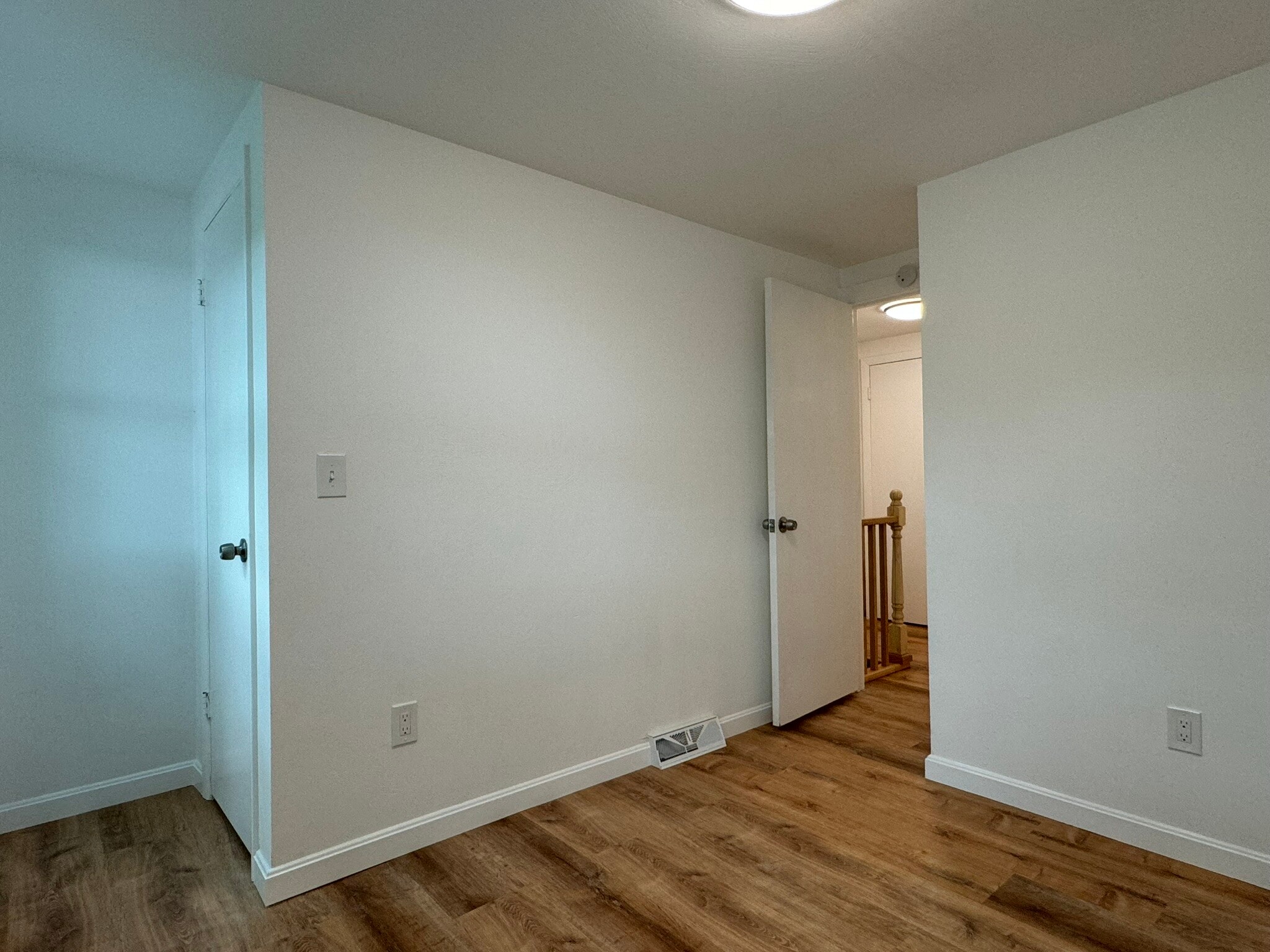 Building Photo - 225 Evergreen Ave