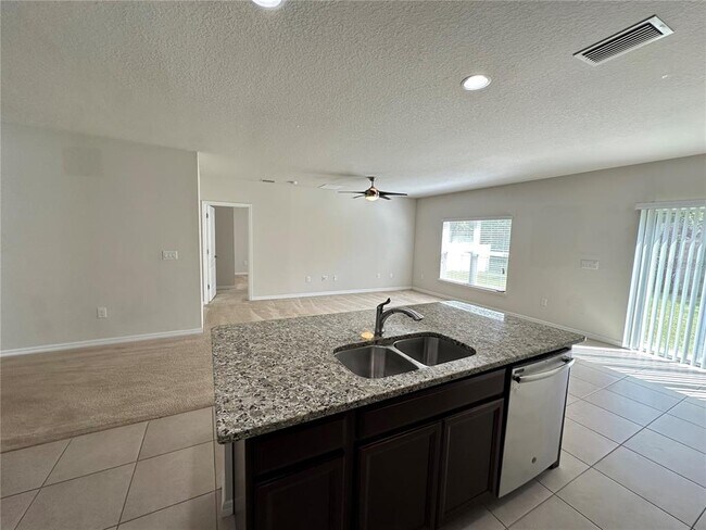 Building Photo - 12202 Ledbury Commons Dr