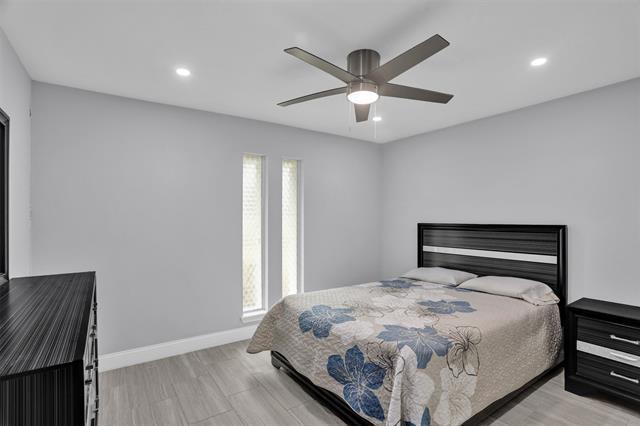 Building Photo - 2381 TX-56