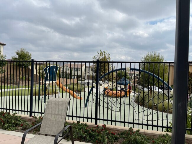 Building Photo - 2883 Villa Catalonia Ct