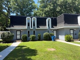 Building Photo - 302 30th Avenue Ct