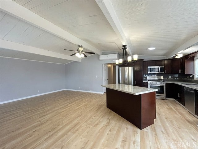 Building Photo - 948 Barbra Ln