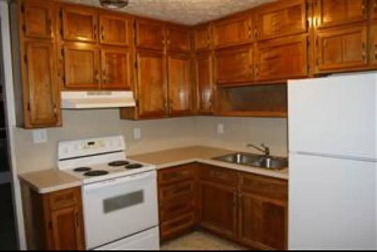 Building Photo - 211 Dover Ct